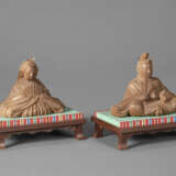 A PAIR OF CARVED WOOD SCULPTURES OF HINA NINGYO - photo 4