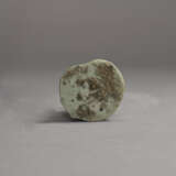 A RARE CELADON STONEWARE WATER DROPPER - photo 3