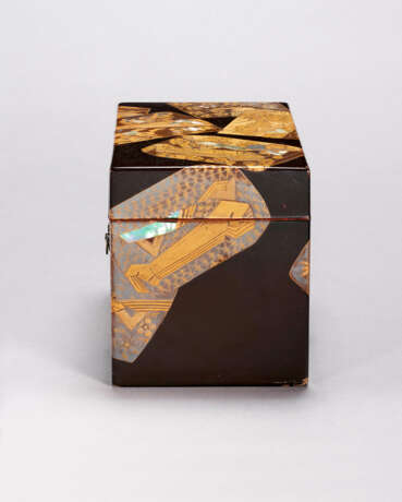 A LACQUER BOX FOR TEA UTENSILS (CHABAKO) - Foto 3