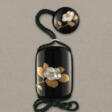 A THREE-CASE LACQUER INRO AND NETSUKE - Prix ​​des enchères