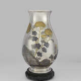 A LARGE SOFT-METAL INLAID SILVER FLOWER VASE - фото 1