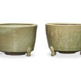 TWO LARGE LONGQUAN CELADON TRIPOD CENSERS - photo 1