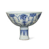 A BLUE AND WHITE `SHOU' STEM CUP - photo 2