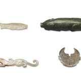 FOUR JADE ANIMAL CARVINGS - photo 1