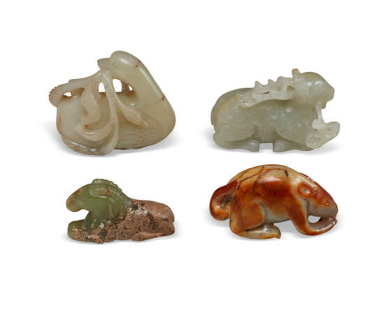 FOUR JADE CARVINGS OF ANIMALS - Foto 2