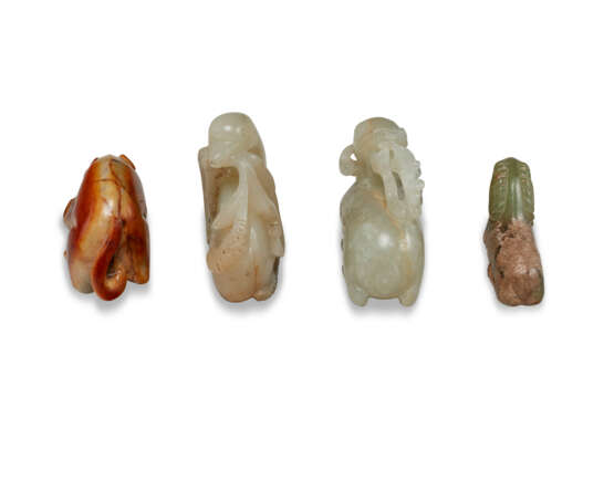 FOUR JADE CARVINGS OF ANIMALS - Foto 6