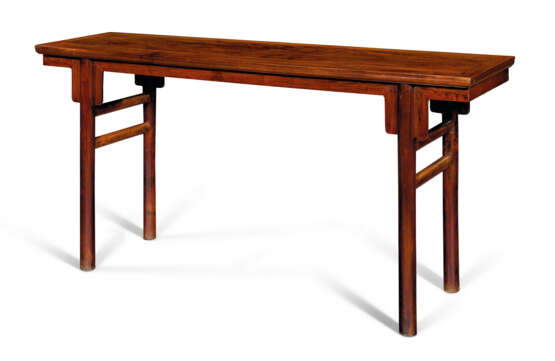 A HUANGHUALI AND HUANGHUALI-VENEERED RECESSED-LEG TABLE - photo 4