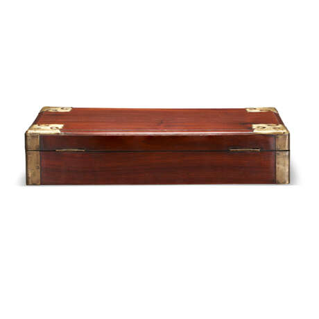 A HUANGHUALI RECTANGULAR BOX AND COVER - photo 3