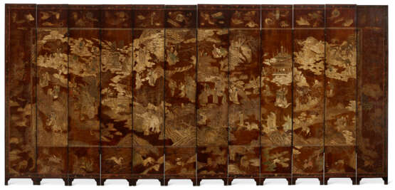 A CHINESE TWELVE-PANEL BROWN AND POLYCHROME COROMANDEL LACQUER SCREEN - фото 1