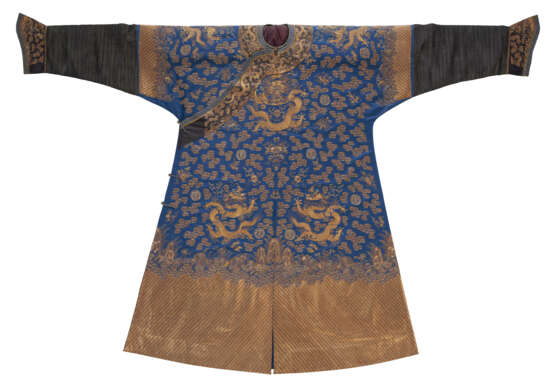 A BLUE-GROUND GOLD THREAD EMBROIDERED ROBE - photo 1