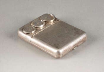 A SILVER PURSE AND COIN CASE Russian, Moscow, 1908-1917