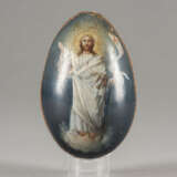 A PAPIERMACHÉ EASTER EGG SHOWING THE RESURRECTION OF CHR - Foto 1