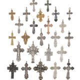 A COLLECTION OF 25 BREAST CROSSES Russian, 17th-20th cen - фото 1