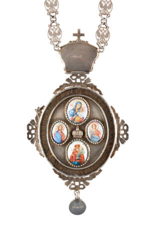 A SILVER AND ENAMEL PANAGIA SHOWING THE ICON OF THE QUIC - фото 2