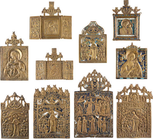 TWO TRIPTYCHS AND EIGHT BRASS ICONS SHOWING THE IMAGES O - фото 1