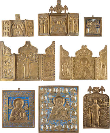FOUR BRASS ICONS AND FOUR TRIPTYCHS SHOWING THE IMAGES O - фото 1