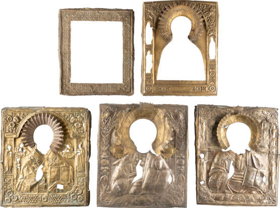 A BASMA AND FOUR OKLADS OF ICONS SHOWING CHRIST PANTOKRA - фото 1