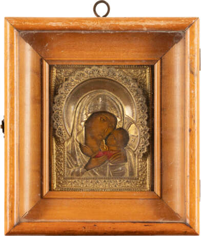 A SMALL ICON SHOWING THE KORSUNSKAYA MOTHER OF GOD WITH - фото 2