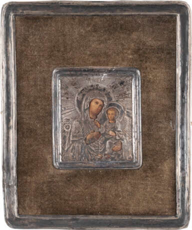 A MINIATURE ICON SHOWING THE IVERSKAYA MOTHER OF GOD WIT - фото 1