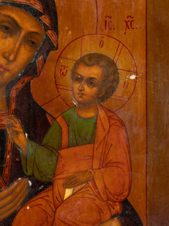 A VERY FINE ICON SHOWING THE IVERSKAYA MOTHER OF GOD WIT - photo 3