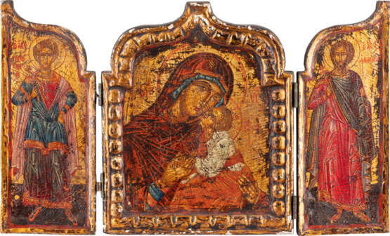 A TRIPTYCH SHOWING THE MOTHER OF GOD OF THE PASSION AND - Foto 1