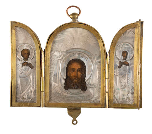 A TRIPTYCH SHOWING THE MANDYLION FLANKED BY STS. PETER THE - Foto 1