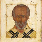 A FINE ICON SHOWING ST. NICHOLAS OF MYRA Russian, early 19t - фото 1