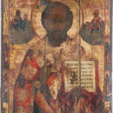 A VERY LARGE ICON SHOWING ST. NICHOLAS OF MYRA Russian, Vet - фото 1