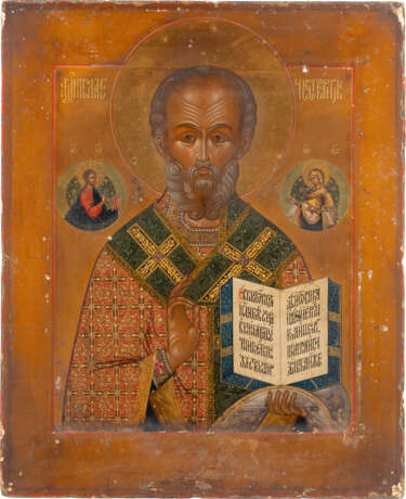 A VERY LARGE AND FINE ICON SHOWING ST. NICHOLAS OF MYRA WIT - photo 2