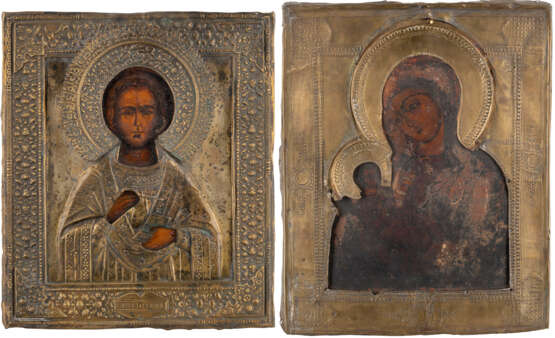 TWO ICONS WITH OKLAD: ST. PANTELEIMON AND THE MOTHER OF GOD - photo 1