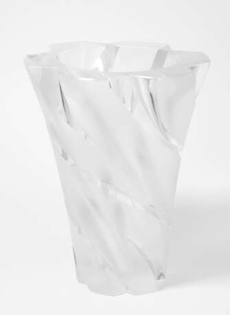 Lalique, Vase "Narcisse" - photo 1