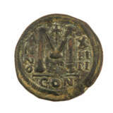 Byzanz - Bronze-Follis 540/541 v.Chr., Justinian, Konstantinopel, - фото 2