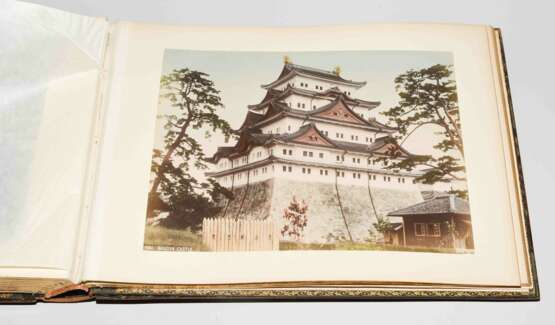 Album mit Yokohama-Fotos des Kusakabe Kimbei (1841–1932) - Foto 15
