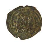 Zusammenstellung byzantinischer Münzen - mit - photo 2