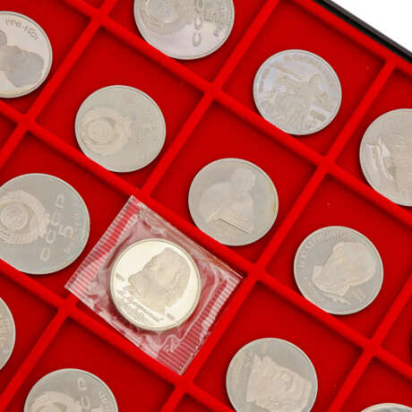 Russland - KABE Tableau mit 24 Münzen, darunter 5 und 1 Rubel CuNi, - photo 2