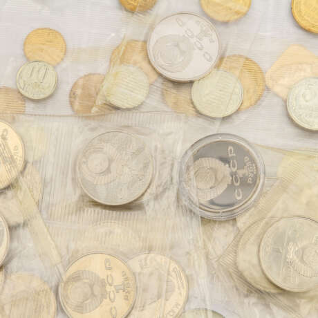 Russland - KABE Tableau mit 24 Münzen, darunter 5 und 1 Rubel CuNi, - Foto 3