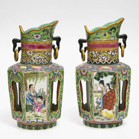 Ein Paar sog. "Revolving Vases" - China, wohl um 1900 - photo 1