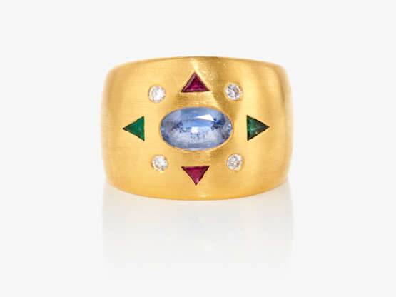 Ring mit Saphir, Rubinen, Smaragden und Brillanten - Juwelier HILZ - фото 1