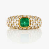 Ring mit Smaragd und Brillanten - Juwelier HILZ - Foto 1