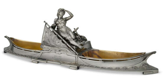 A GERMAN SILVER BOAT FORM CENTERPIECE - photo 1