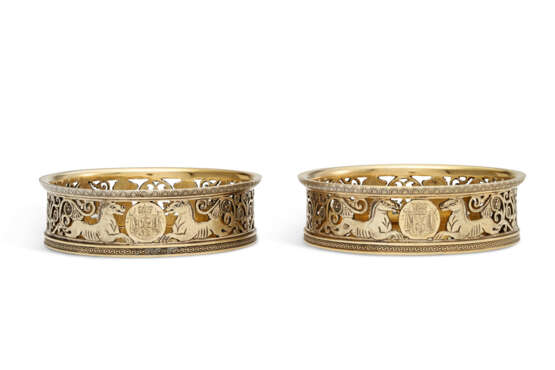 THE BORGHESE SERVICE: A PAIR OF ITALIAN SILVER-GILT WINE COASTERS - фото 1