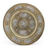 A VICTORIAN PARCEL-GILT SILVER SIDEBOARD DISH - photo 1