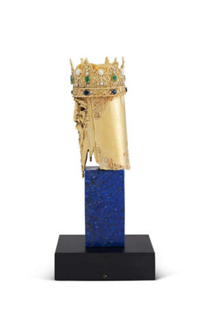 A ELIZABETH II GEM-SET 18K GOLD BUST OF A KING - Foto 2