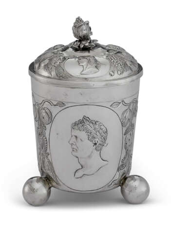 A GERMAN SILVER CUP AND COVER - photo 2