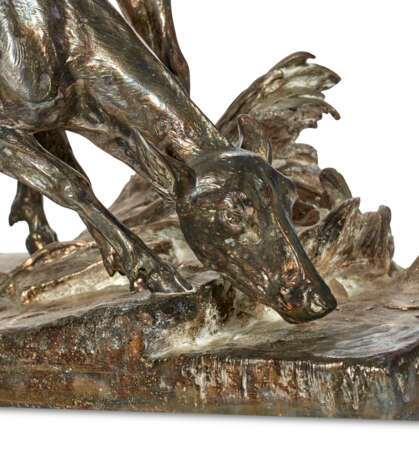 A LARGE FRENCH SILVERED-BRONZE FIGURAL GROUP OF STAG AND FAWN - фото 9