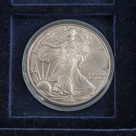 USA - Coin box with silver commemorative coins, - фото 7