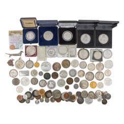 Mixed lot miscellaneous with coins and medals and bars