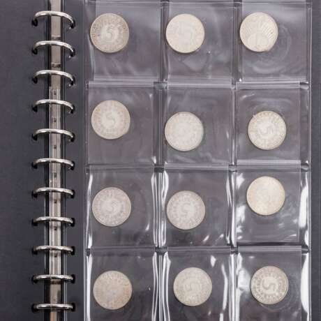 Coin collection in 3 albums - - фото 4
