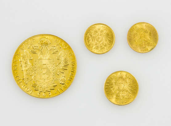 Österreich/GOLD - Lot aus 4 Münzen, Gesamtfeingewicht ca. 25,5 g, - Foto 2