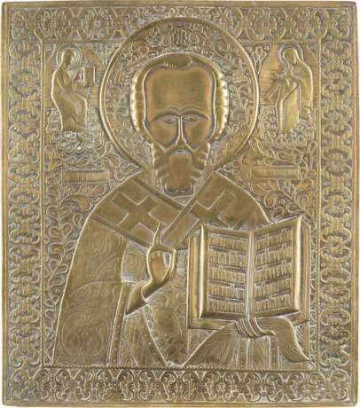 A LARGE BRASS ICON SHOWING ST. NICHOLAS OF MYRA Russian, - photo 1